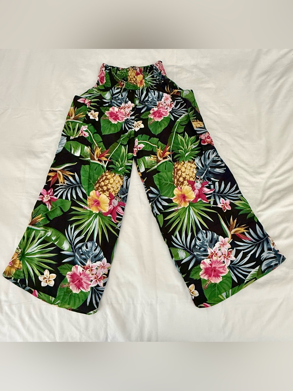 Island Planet Tropical Pineapple Floral Wide Leg Crop Beach Resort Pants OneSize - Picture 2 of 8